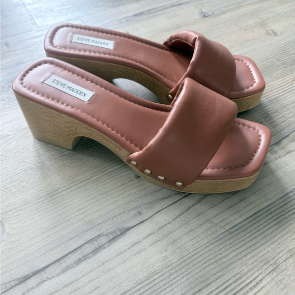 Steve Madden Shoes - Steve Madden Chana Brown Faux Leather Wood-look Heel Studded Mules Size 10
